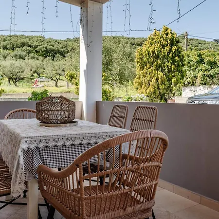 Eleni's Ground Floor Apartment Alykanas (Zakynthos)